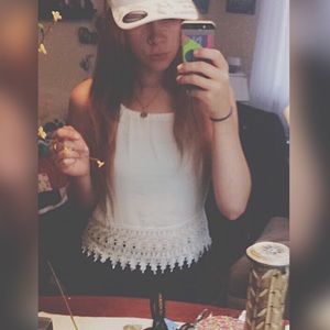 Meet your Posher, Lucy