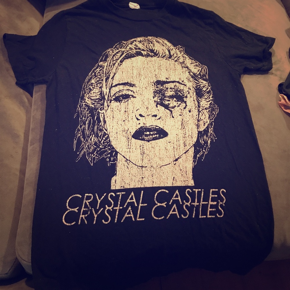 crystal castles band T
