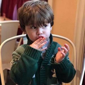 Meet your Posher, Debbie