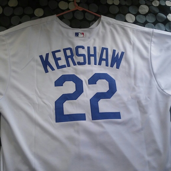 Clayton Kershaw jersey - Picture 2 of 4