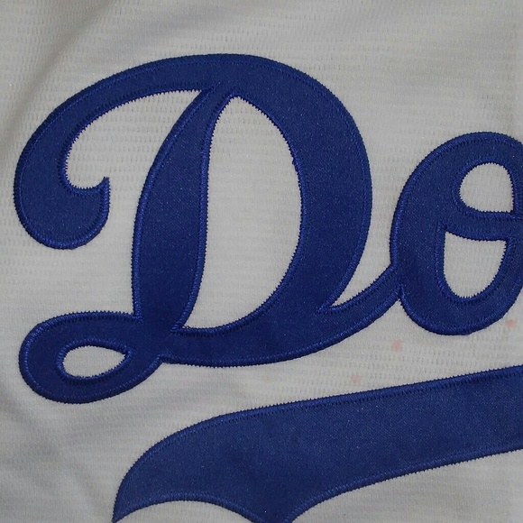 Clayton Kershaw jersey - Picture 3 of 4