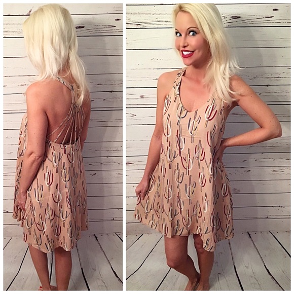 Last 1! 🎉HP🎉Cactus 🌵 print fully lined dress! - Picture 4 of 4