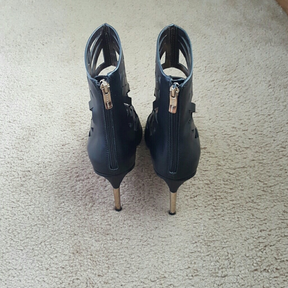 BCBGeneration shoes - Picture 2 of 4