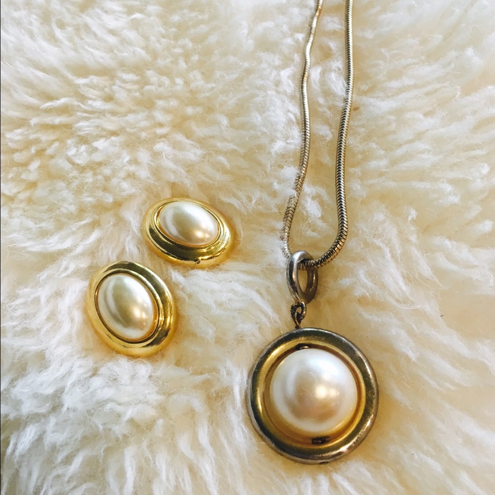 Costume jewelry set, gold tone & pearl like stone