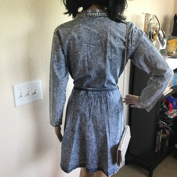 👗Large Acid Washed Denim Shirt Dress - Picture 2 of 4