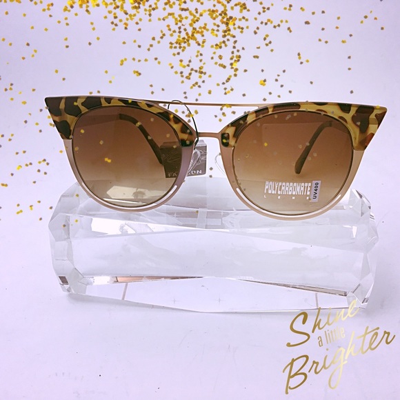 Accessories - Tortoise & Gold Metal Sunglasses