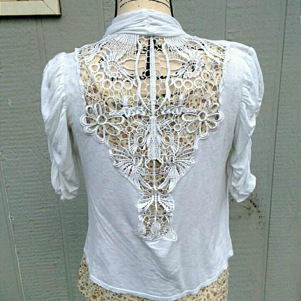 Lace Back High-Low Cardigan