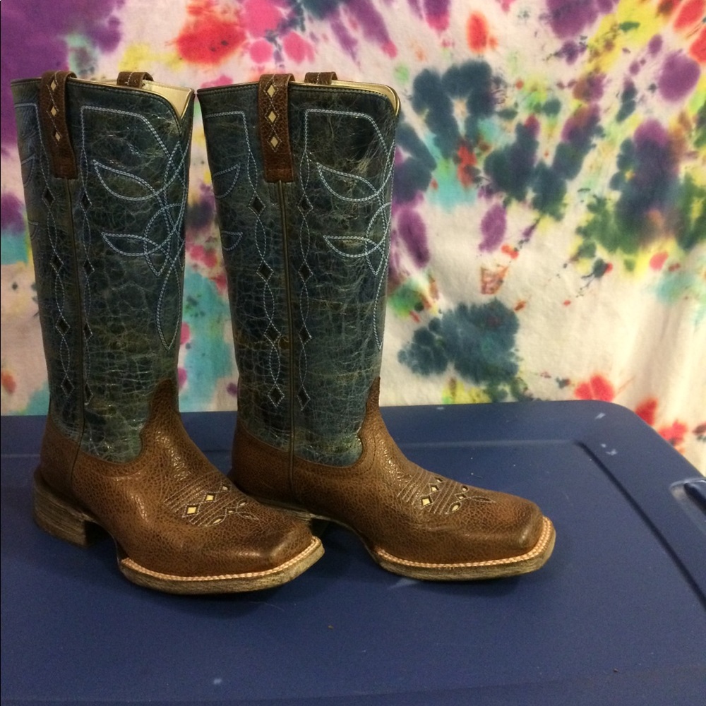 Ariat cowboy boots