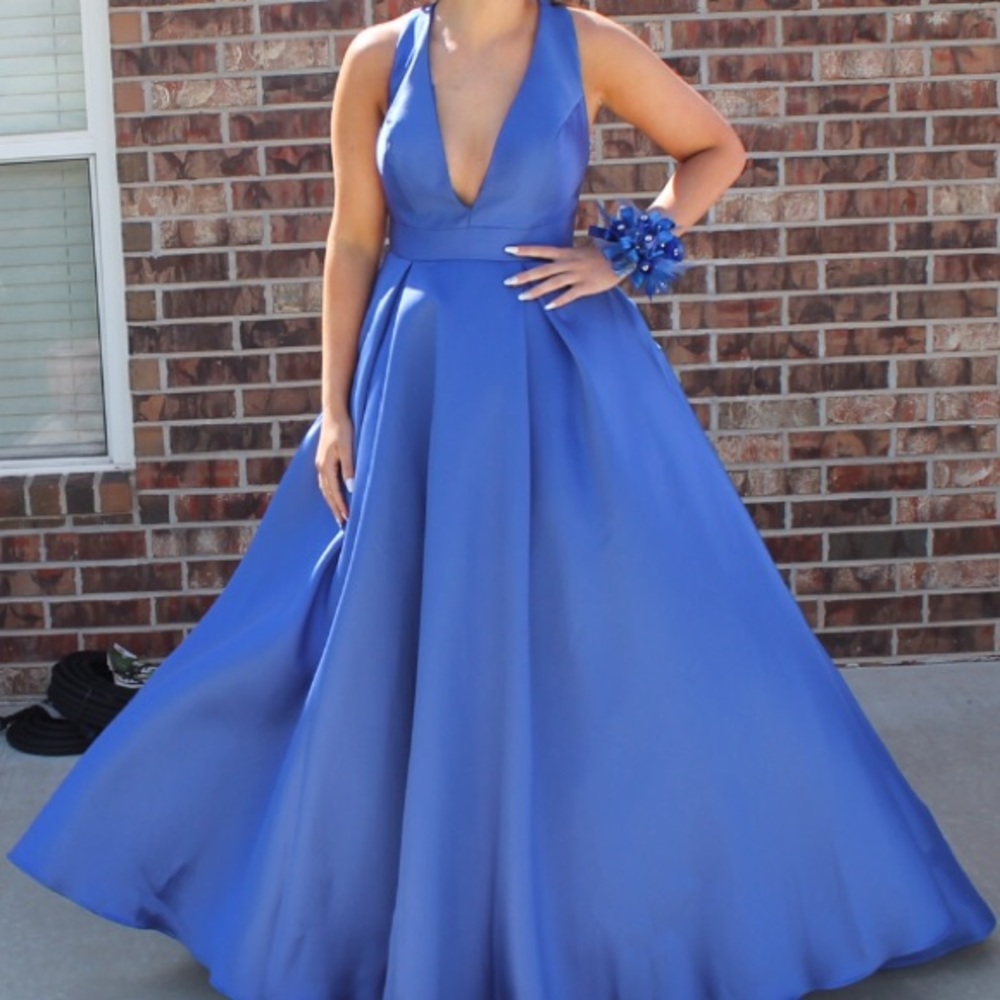 Beautiful royal blue Jovani dress. NWT. Prom dress