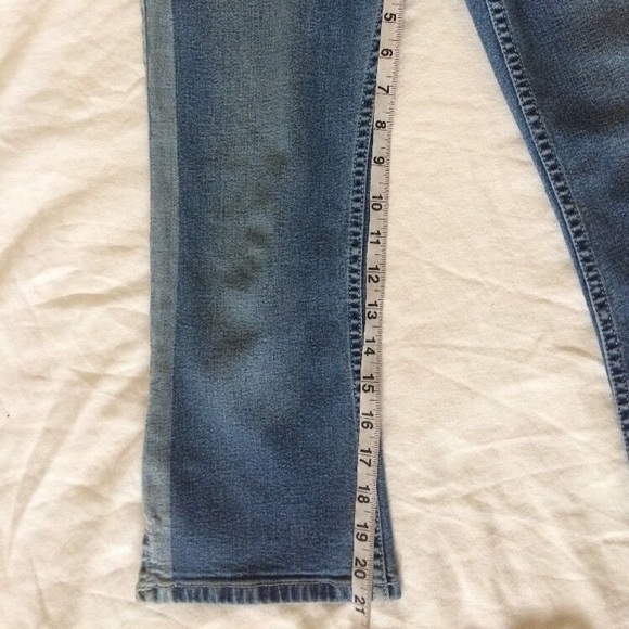 Cutie gang women's regular capris light two-toned - Picture 3 of 8