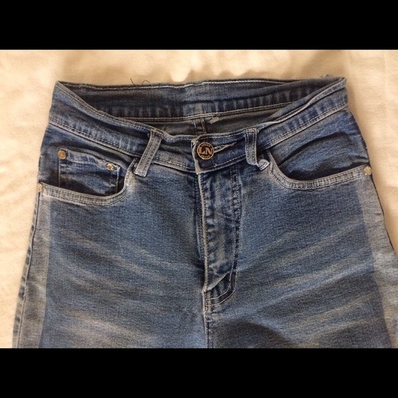 Cutie gang women's regular capris light two-toned - Picture 4 of 8