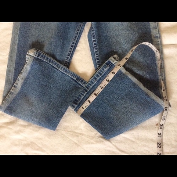 Cutie gang women's regular capris light two-toned - Picture 5 of 8