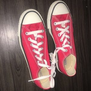 converse shoes