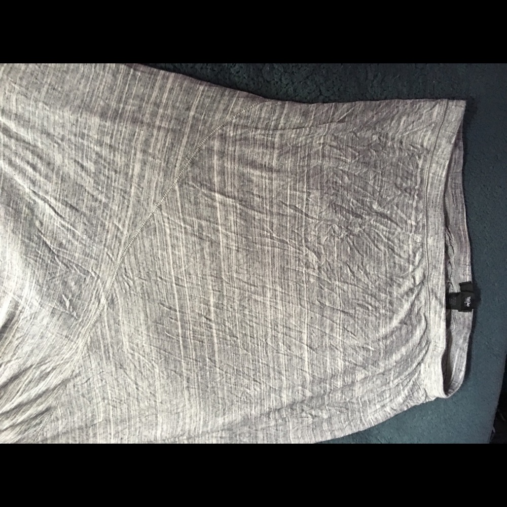 Skirt - Picture 2 of 3