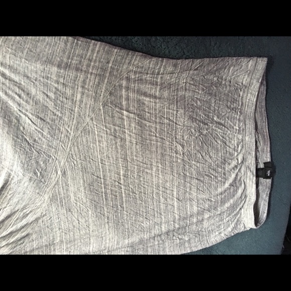 Skirt - Picture 2 of 3