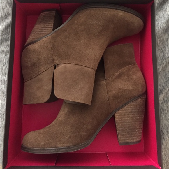 Vince Camuto Shoes - Vince Camuto Valleywood Verona boots 9.0