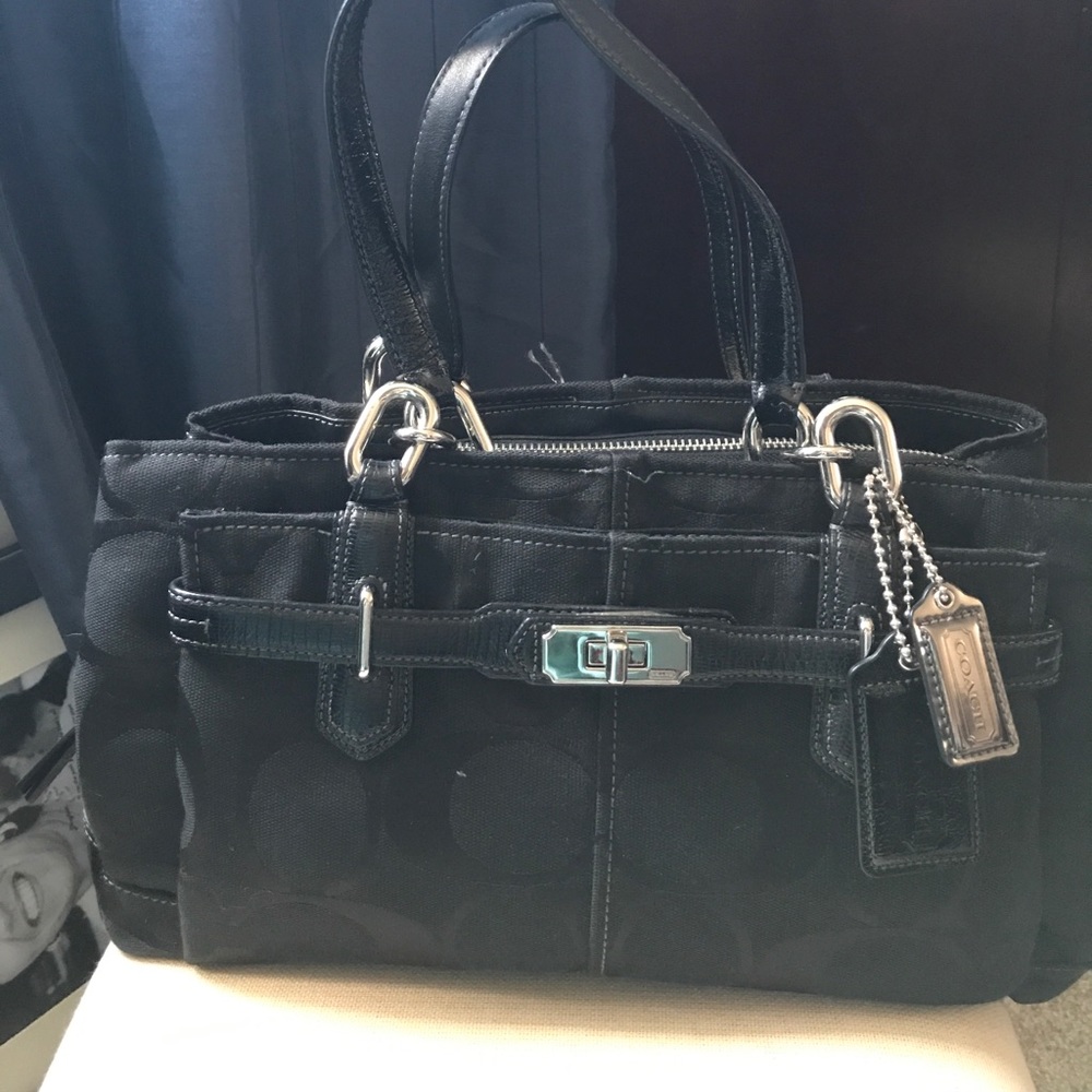 PRICE CUT!!!! COACH Black Signature C handbag