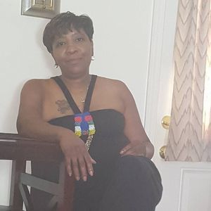 Meet your Posher, Pamela