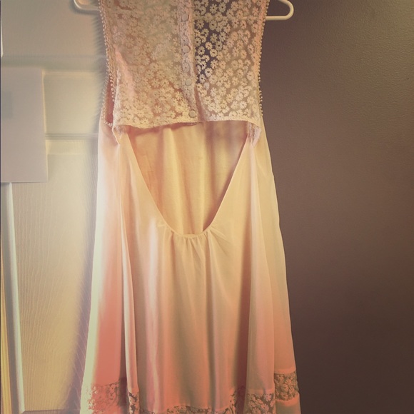 Dress - Picture 2 of 2