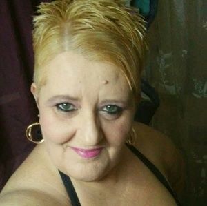 Meet your Posher, Alisa