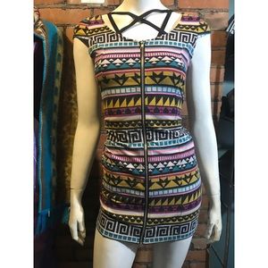 Aztec body con dress
