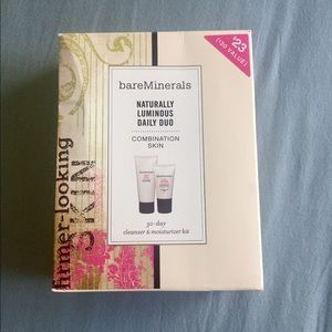 NIB bareMinerals Naturally Luminous Daily Duo