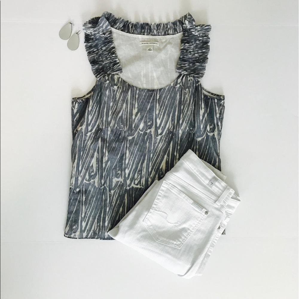 Banana Republic Summer Top