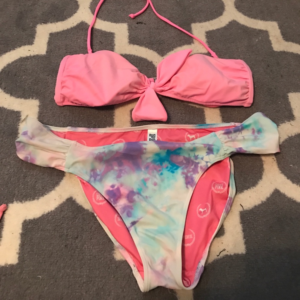 Tie dye bikini bottoms & pink bandeau
