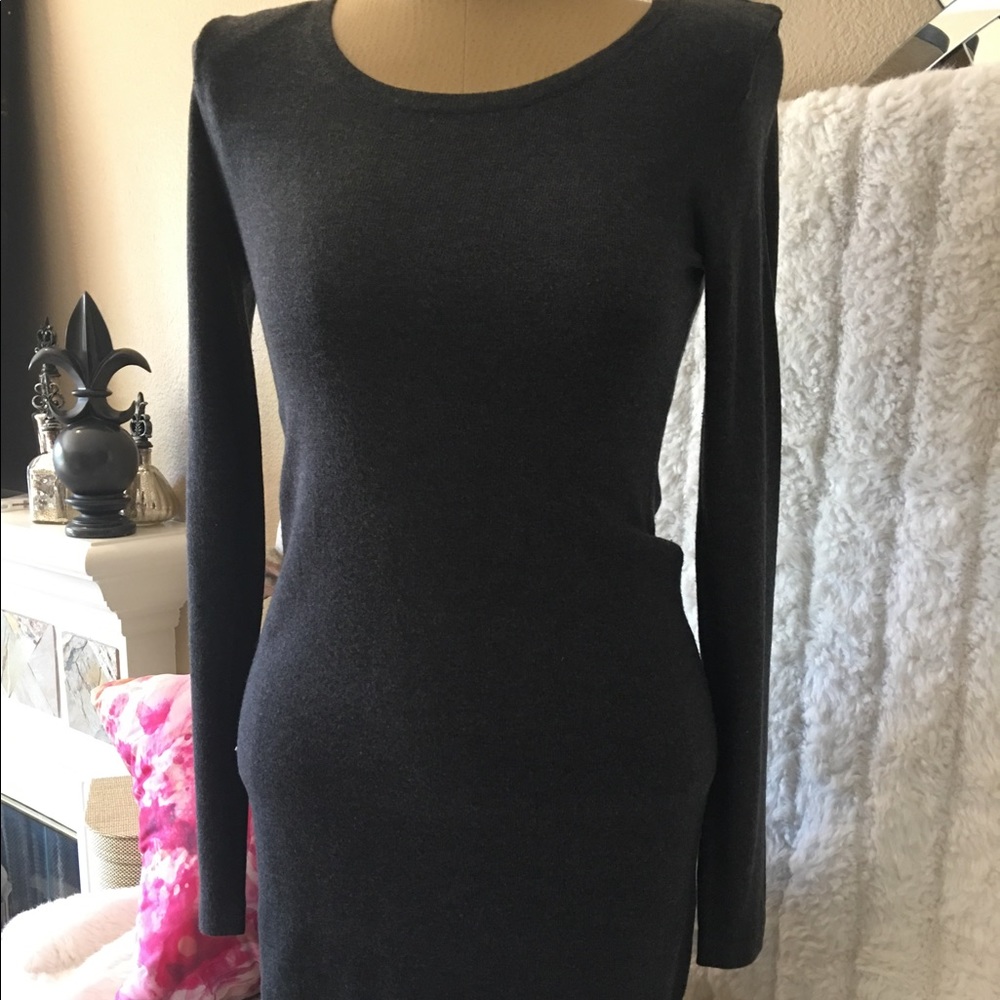 Divided brand charcoal gray sweater dress sz 6 🆕