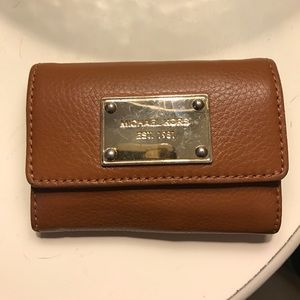 ✨SALE ✨Michael Kors Wallet