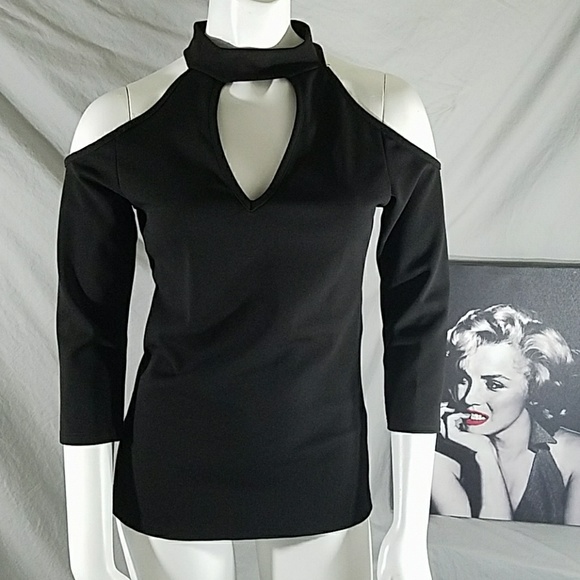 🎉1 left 🙋HOST PICK Cold shoulder - Picture 2 of 7