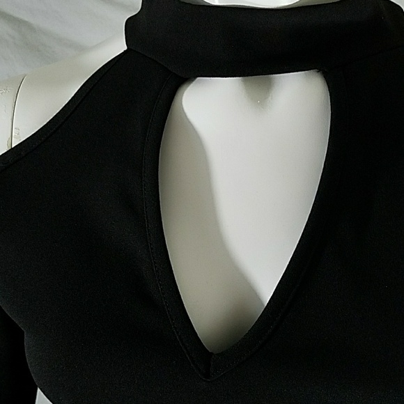 🎉1 left 🙋HOST PICK Cold shoulder - Picture 6 of 7