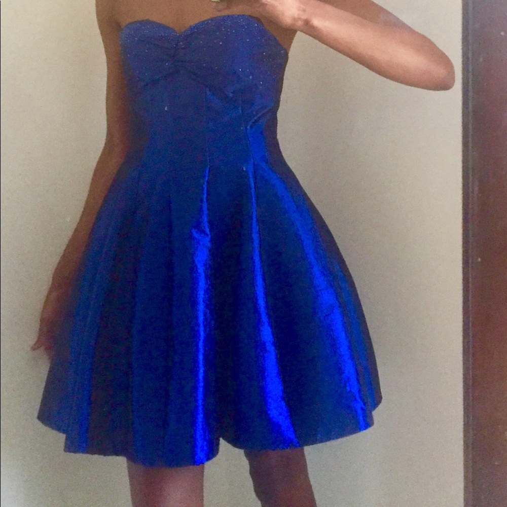 Betsy & Adam, Strapless Flare Cocktail dress. New