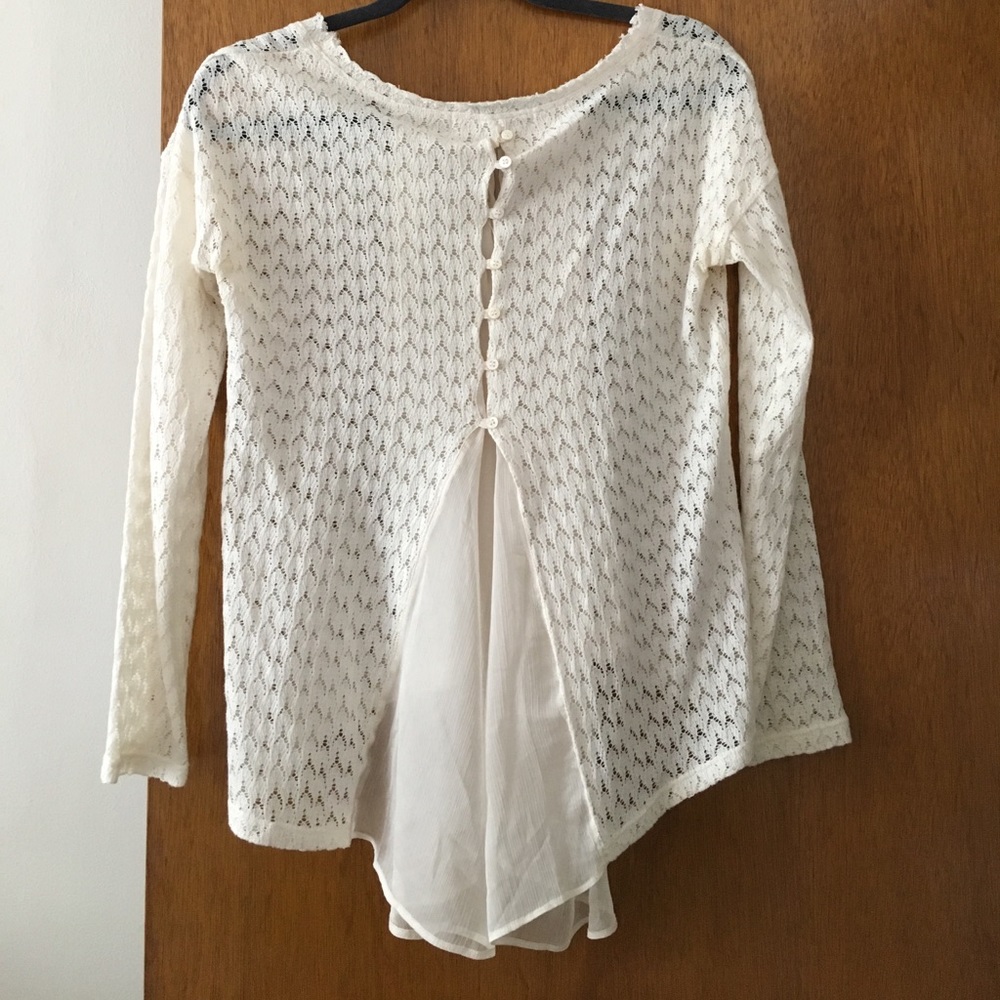 Cream Spring Top🌸🌷☀️ - Picture 2 of 2