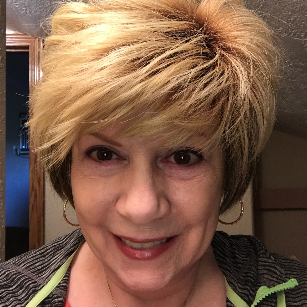 Meet your Posher, Nancy
