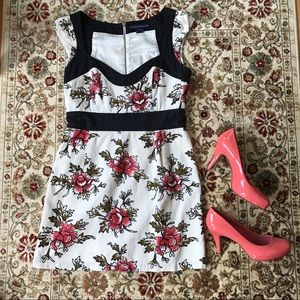 Gorgeous French Connection Dress