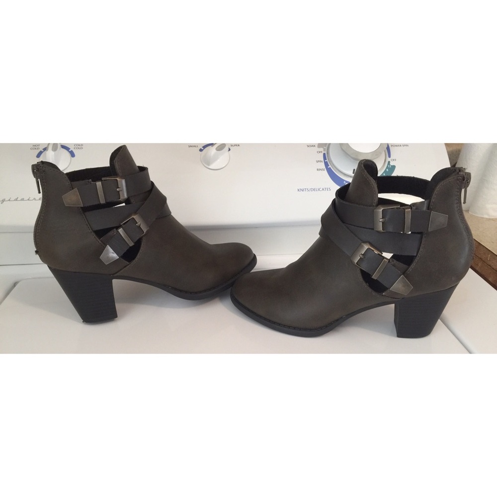 Really cute ankle boots