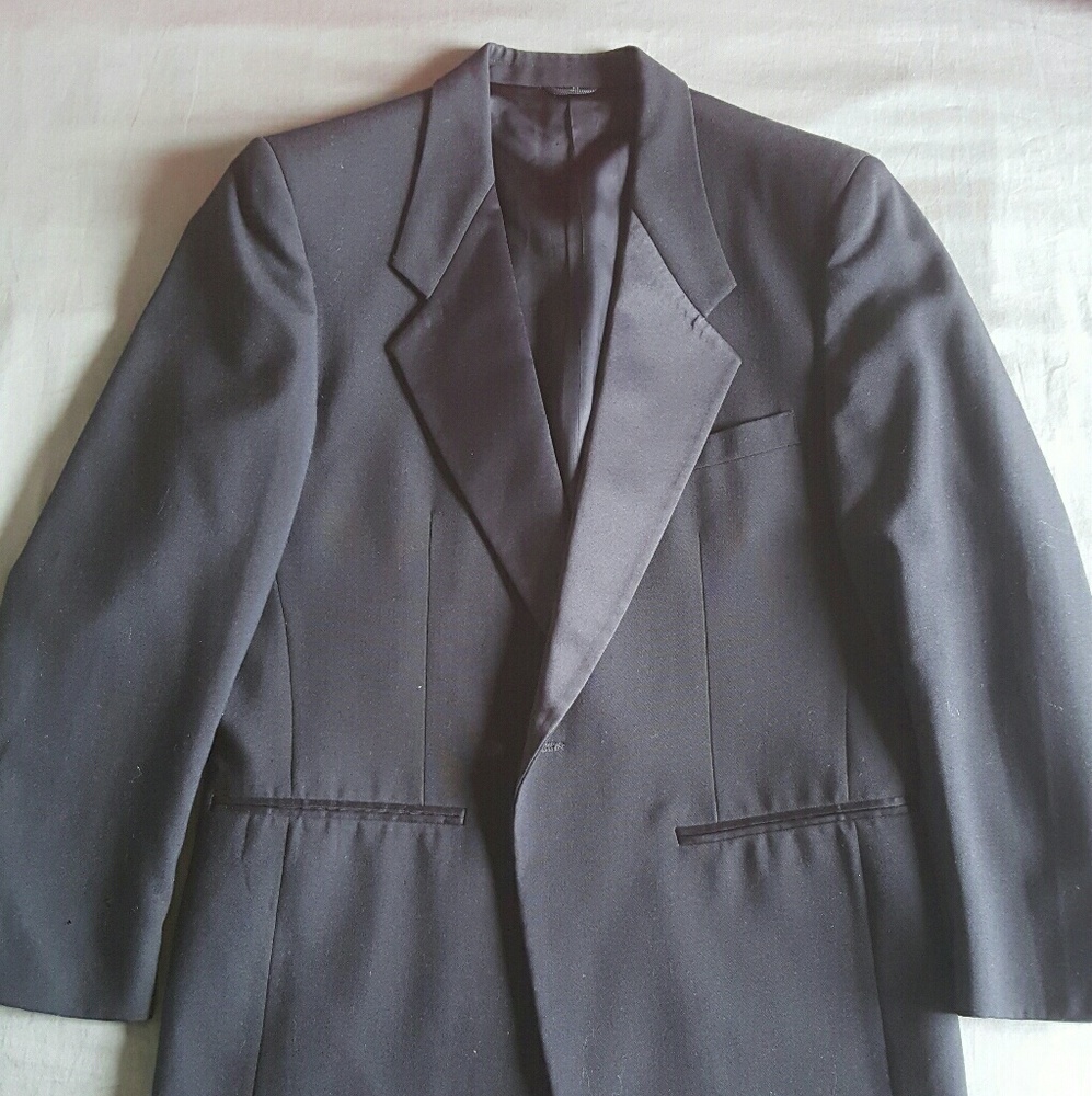 Black gal coat suit