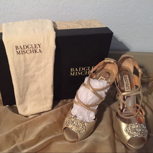 Badgley Mischka Fischer II Platform Peep Toe Heels - Picture 1 of 4