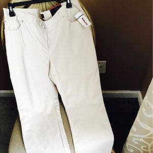 Rafaela Ladies Pants.