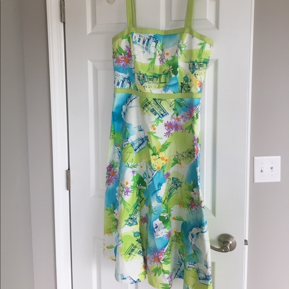Spring dress - Picture 2 of 3