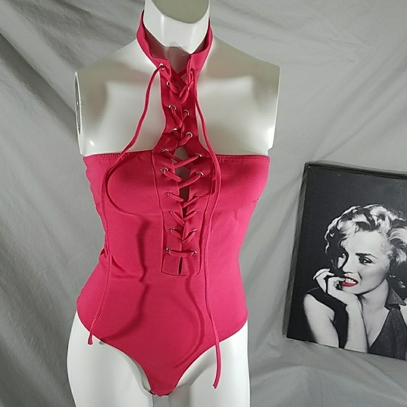 ONLY 1 MED LEFT 💓Choker lace up body suit - Picture 3 of 7