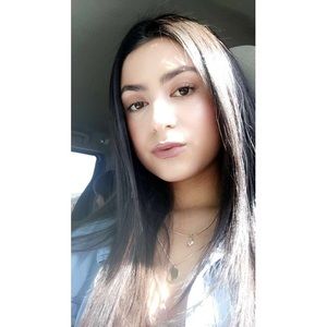 Meet your Posher, Giselle