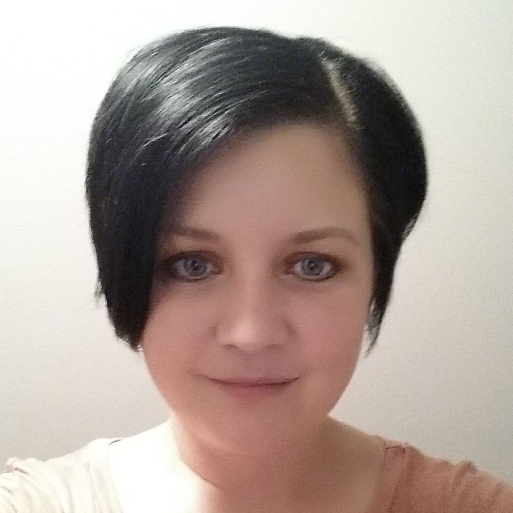 Meet your Posher, Monica