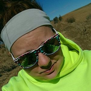 Meet your Posher, Courtney