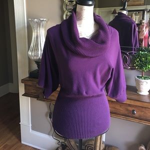 Short sleeve cowl neck sweater top