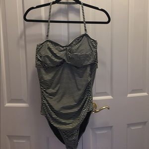 NWT Garnet Hill 1 piece bathing suit