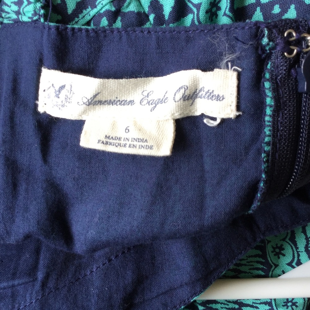 Dress - Picture 5 of 5