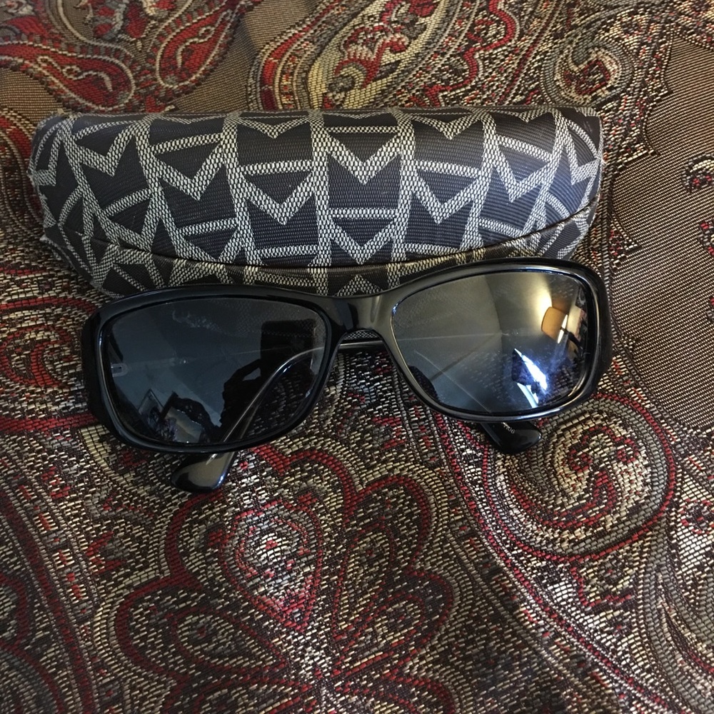 😎 Michale kors sunglasses 😎