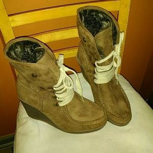 Women's used boots